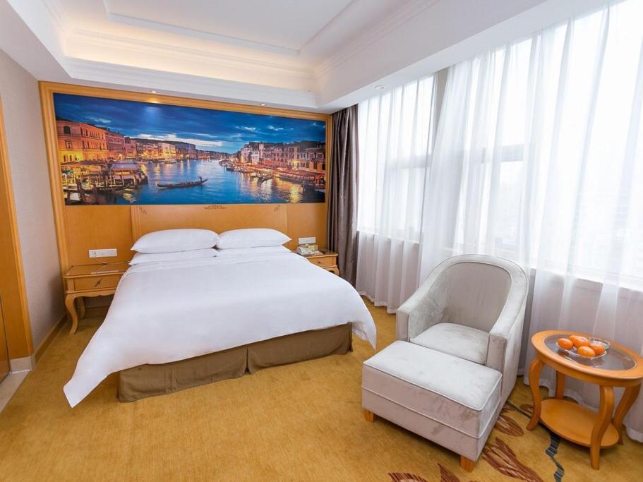 Vienna Hotel Guangzhou Beijing Road Exteriör bild